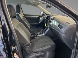 VW T-Roc bei Gebrauchtwagen.expert - Abbildung (10 / 15) VW T-Roc bei Gebrauchtwagen.expert - Abbildung (10 / 15)