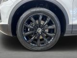 VW T-Roc bei Gebrauchtwagen.expert - Abbildung (6 / 15) VW T-Roc bei Gebrauchtwagen.expert - Abbildung (6 / 15)