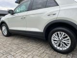 VW T-Roc bei Gebrauchtwagen.expert - Abbildung (6 / 15)