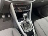 VW T-Roc bei Gebrauchtwagen.expert - Abbildung (11 / 15)