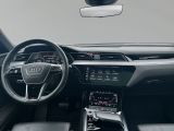 Audi e-tron bei Gebrauchtwagen.expert - Abbildung (5 / 15)