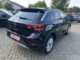 VW T-Roc bei Gebrauchtwagen.expert - Abbildung (5 / 10)