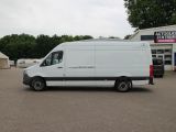 Mercedes-Benz Sprinter bei Gebrauchtwagen.expert - Abbildung (4 / 15)