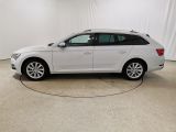 Skoda Superb bei Gebrauchtwagen.expert - Abbildung (3 / 15)