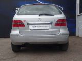 Mercedes-Benz B-Klasse bei Gebrauchtwagen.expert - Abbildung (4 / 12)
