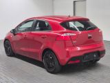 Kia Rio bei Gebrauchtwagen.expert - Abbildung (3 / 15)