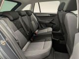 Skoda Rapid bei Gebrauchtwagen.expert - Abbildung (11 / 15)