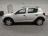 Dacia Sandero bei Gebrauchtwagen.expert - Abbildung (2 / 15)
