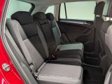 VW Tiguan bei Gebrauchtwagen.expert - Abbildung (12 / 15) VW Tiguan bei Gebrauchtwagen.expert - Abbildung (12 / 15)