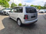 VW Touran bei Gebrauchtwagen.expert - Abbildung (3 / 15)