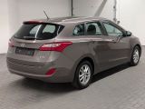 Hyundai i30 cw bei Gebrauchtwagen.expert - Abbildung (4 / 15)