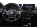 Dacia Sandero bei Gebrauchtwagen.expert - Abbildung (10 / 15) Dacia Sandero bei Gebrauchtwagen.expert - Abbildung (10 / 15)