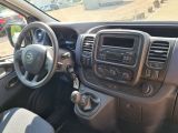Opel Vivaro bei Gebrauchtwagen.expert - Abbildung (15 / 15)