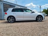 VW Golf VII bei Gebrauchtwagen.expert - Abbildung (6 / 15)