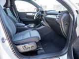 Volvo XC40 bei Gebrauchtwagen.expert - Abbildung (3 / 15) Volvo XC40 bei Gebrauchtwagen.expert - Abbildung (3 / 15)