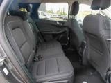 Ford Kuga bei Gebrauchtwagen.expert - Abbildung (9 / 15)