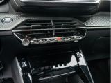 Peugeot 2008 bei Gebrauchtwagen.expert - Abbildung (13 / 15) Peugeot 2008 bei Gebrauchtwagen.expert - Abbildung (13 / 15)