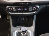 Hyundai i30 bei Gebrauchtwagen.expert - Abbildung (14 / 15) Hyundai i30 bei Gebrauchtwagen.expert - Abbildung (14 / 15)