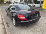 Mercedes-Benz SLK-Klasse bei Gebrauchtwagen.expert - Abbildung (7 / 10) Mercedes-Benz SLK-Klasse bei Gebrauchtwagen.expert - Abbildung (7 / 10)