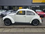 VW Käfer bei Gebrauchtwagen.expert - Abbildung (8 / 15)
