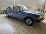 Mercedes-Benz 200 bei Gebrauchtwagen.expert - Abbildung (3 / 15) Mercedes-Benz 200 bei Gebrauchtwagen.expert - Abbildung (3 / 15)