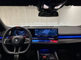 BMW M5 bei Gebrauchtwagen.expert - Abbildung (5 / 15) BMW M5 bei Gebrauchtwagen.expert - Abbildung (5 / 15)