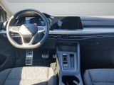 VW Golf VIII bei Gebrauchtwagen.expert - Abbildung (9 / 15)