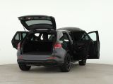 Mercedes-Benz GLC-Klasse bei Gebrauchtwagen.expert - Abbildung (9 / 15) Mercedes-Benz GLC-Klasse bei Gebrauchtwagen.expert - Abbildung (9 / 15)