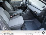Dacia Jogger bei Gebrauchtwagen.expert - Abbildung (2 / 15)
