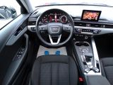 Audi A4 bei Gebrauchtwagen.expert - Abbildung (13 / 15)