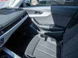 Audi A4 bei Gebrauchtwagen.expert - Abbildung (14 / 15) Audi A4 bei Gebrauchtwagen.expert - Abbildung (14 / 15)