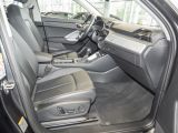 Audi Q3 bei Gebrauchtwagen.expert - Abbildung (3 / 15) Audi Q3 bei Gebrauchtwagen.expert - Abbildung (3 / 15)
