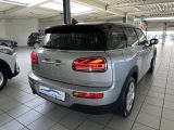 Mini Cooper Clubman bei Gebrauchtwagen.expert - Abbildung (2 / 15)