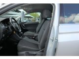 VW Tiguan bei Gebrauchtwagen.expert - Abbildung (8 / 15) VW Tiguan bei Gebrauchtwagen.expert - Abbildung (8 / 15)