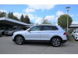 VW Tiguan bei Gebrauchtwagen.expert - Abbildung (4 / 15) VW Tiguan bei Gebrauchtwagen.expert - Abbildung (4 / 15)