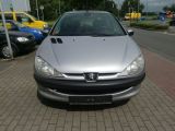 Peugeot 206 bei Gebrauchtwagen.expert - Abbildung (3 / 12)