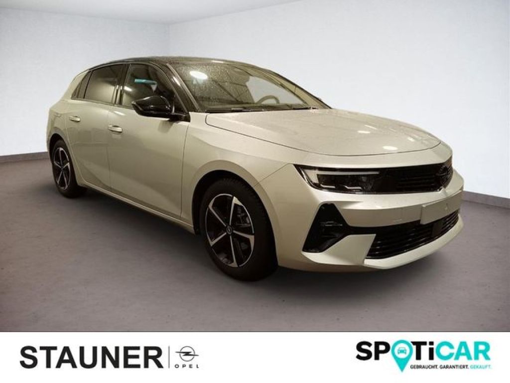 Opel Astra bei Gebrauchtwagen.expert - Hauptabbildung Opel Astra bei Gebrauchtwagen.expert - Hauptabbildung