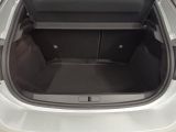 Opel Corsa bei Gebrauchtwagen.expert - Abbildung (15 / 15) Opel Corsa bei Gebrauchtwagen.expert - Abbildung (15 / 15)