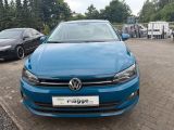VW Polo bei Gebrauchtwagen.expert - Abbildung (2 / 15) VW Polo bei Gebrauchtwagen.expert - Abbildung (2 / 15)
