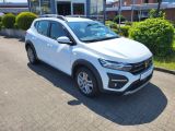 Dacia Sandero bei Gebrauchtwagen.expert - Abbildung (2 / 15)