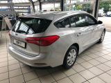 Ford Focus Turnier bei Gebrauchtwagen.expert - Abbildung (14 / 15)