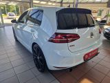 VW Golf GTI bei Gebrauchtwagen.expert - Abbildung (8 / 15)