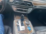 BMW 7er bei Gebrauchtwagen.expert - Abbildung (11 / 15)