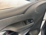 Toyota Yaris bei Gebrauchtwagen.expert - Abbildung (13 / 15)
