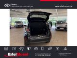 Toyota Yaris bei Gebrauchtwagen.expert - Abbildung (13 / 15) Toyota Yaris bei Gebrauchtwagen.expert - Abbildung (13 / 15)