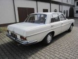 Mercedes-Benz 280 bei Gebrauchtwagen.expert - Abbildung (3 / 11)