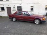 Mercedes-Benz E 124 230E bei Gebrauchtwagen.expert - Abbildung (8 / 13)