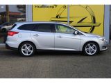 Ford Focus Turnier bei Gebrauchtwagen.expert - Abbildung (3 / 15) Ford Focus Turnier bei Gebrauchtwagen.expert - Abbildung (3 / 15)