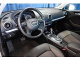 Audi A3 bei Gebrauchtwagen.expert - Abbildung (12 / 15) Audi A3 bei Gebrauchtwagen.expert - Abbildung (12 / 15)
