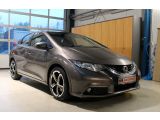 Honda Civic bei Gebrauchtwagen.expert - Abbildung (7 / 15)